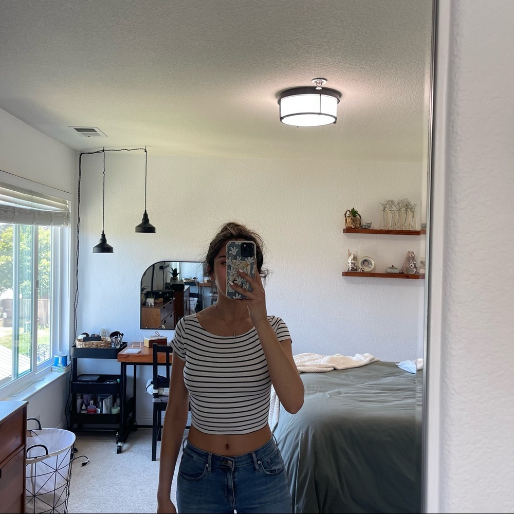 Backless top